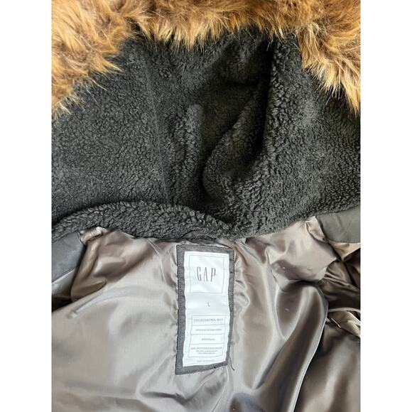 GAP Cold Control Max Furry Hooded Winter Parka Jacket - Picture 6 of 12